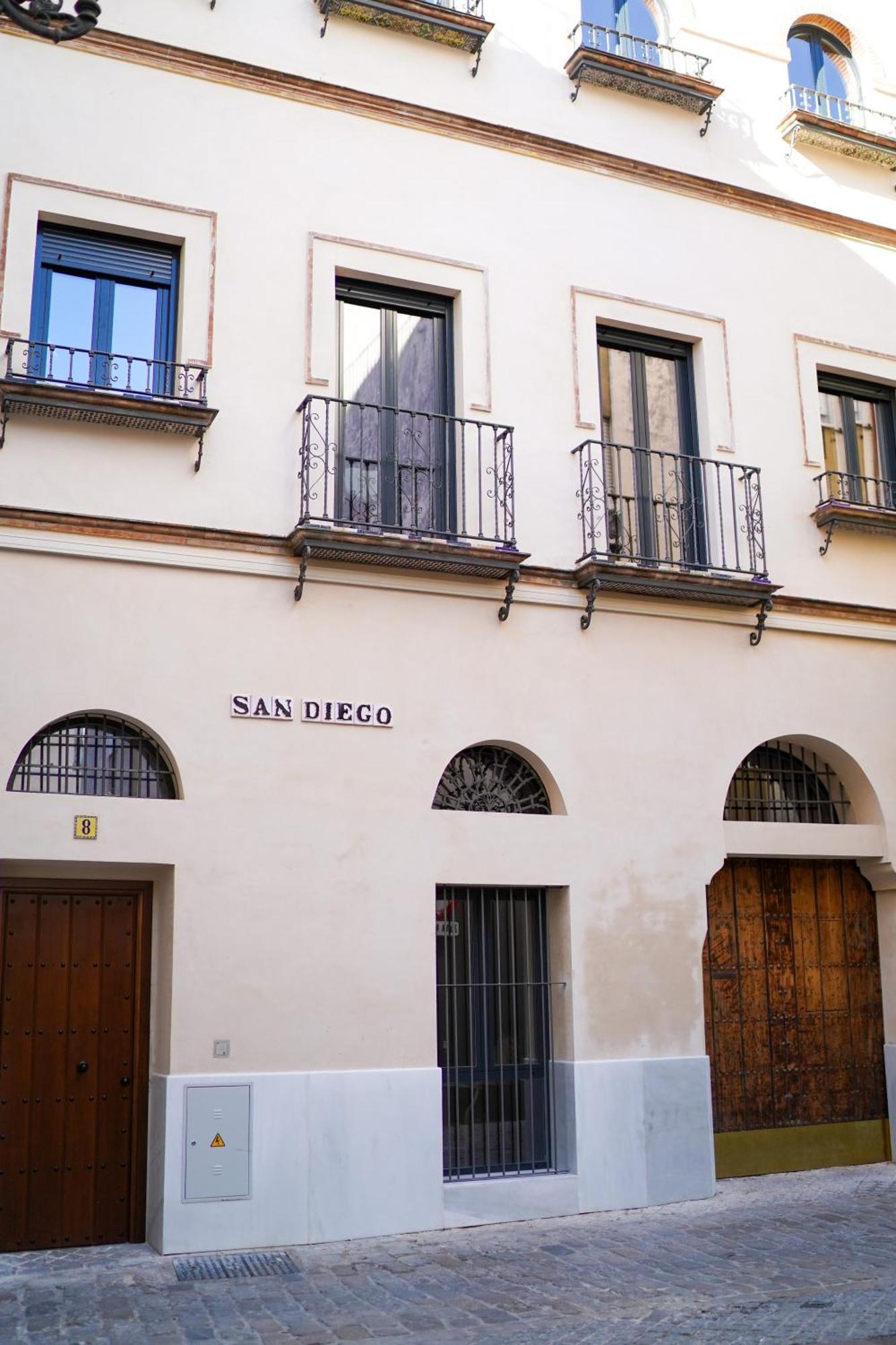 Cathedral Sevilla Views מראה חיצוני תמונה